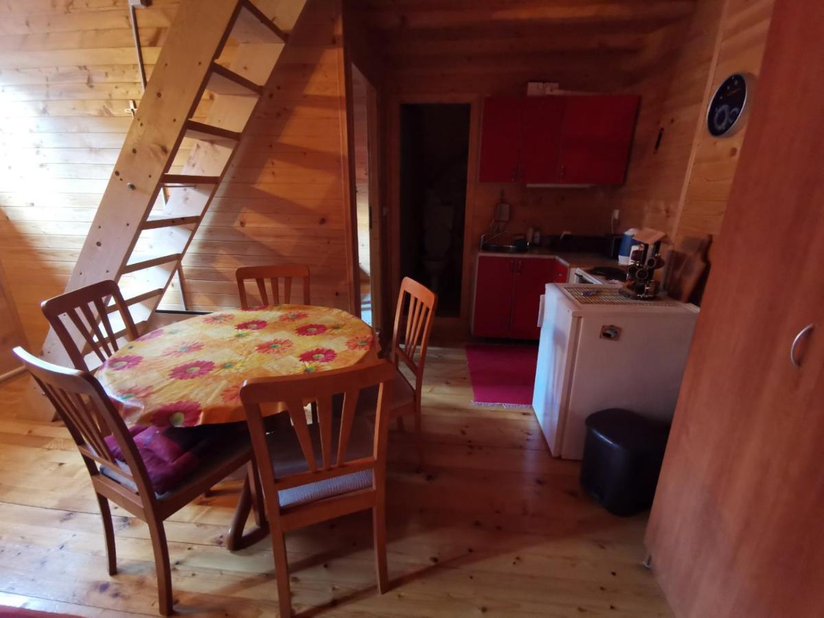 Apartman Bugar Митровац Экстерьер фото